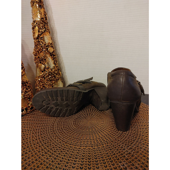 Crown Vintage Leather Ankle Bootie Size 10M - Picture 5 of 5